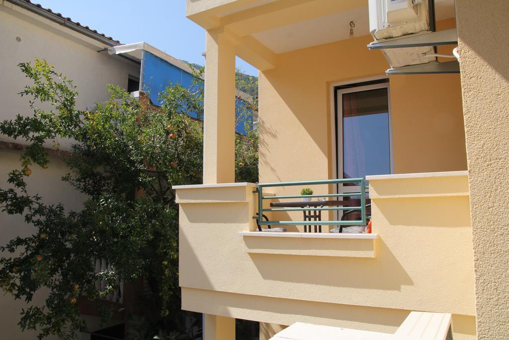 Lilian Apartments Budva Luaran gambar