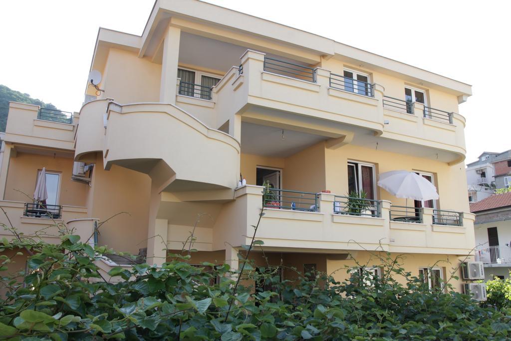 Lilian Apartments Budva Luaran gambar