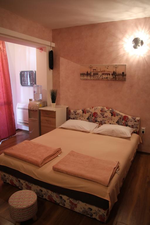 Lilian Apartments Budva Luaran gambar